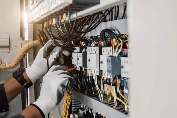 Best Electrical Contractors for Businesses  in Huber Ridge, OH